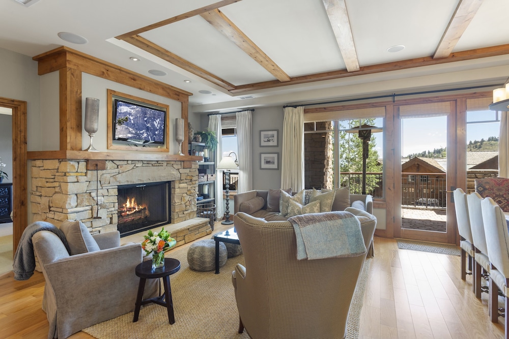 Shooting Star Lodge at Deer Valley Resort - Three Bedroom Residence #101 3 Condo