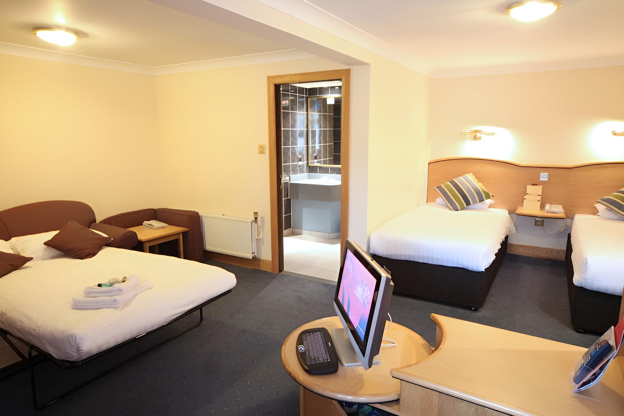Penns Hall Hotel view 3