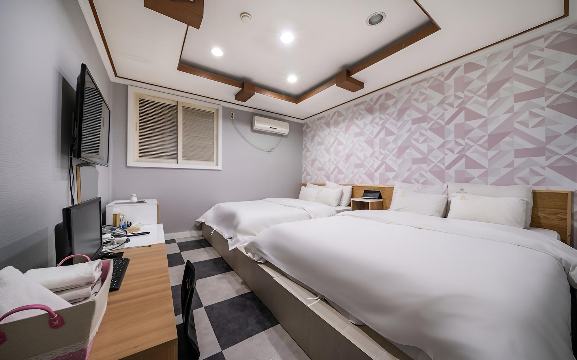 Chuncheon Hotel Ritz