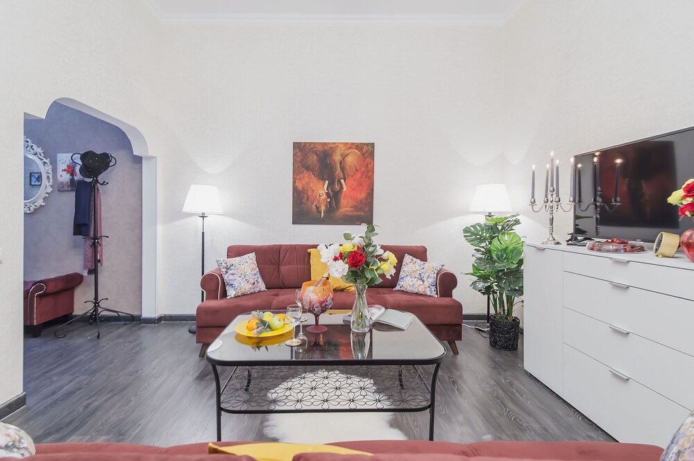 GM Apartment Bryusov Pereulok