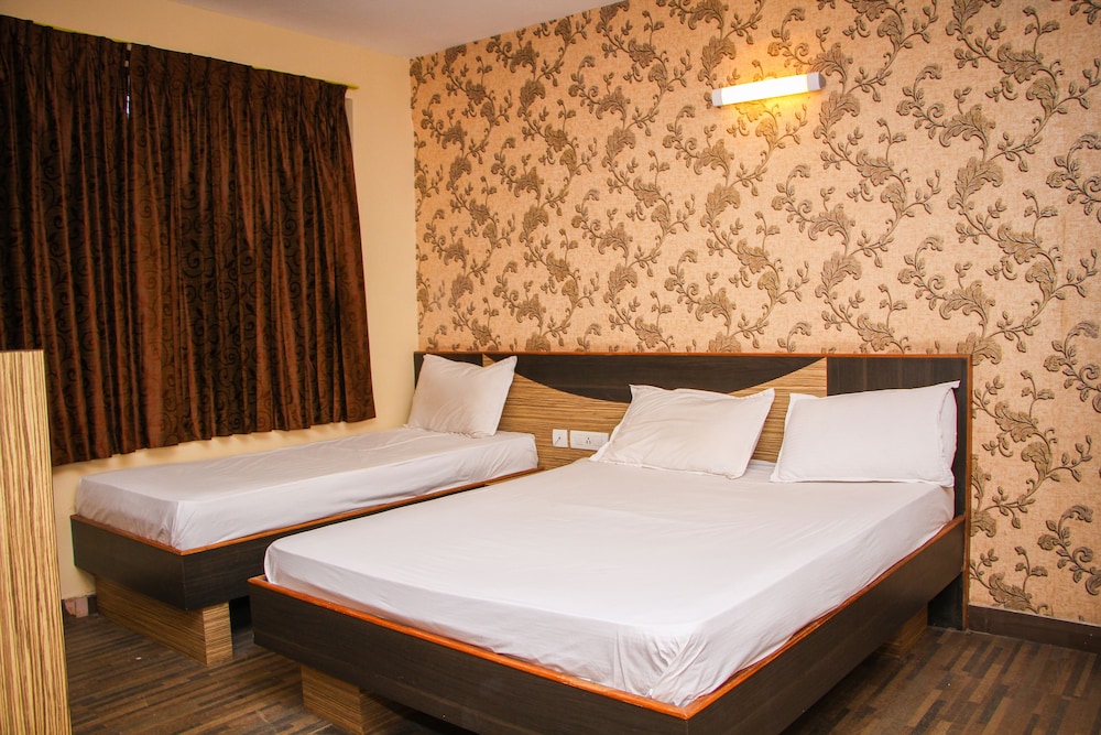 DeSantosh Residency