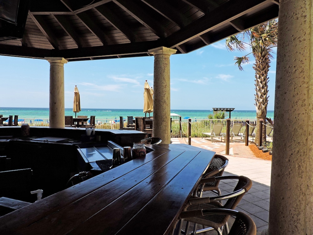Shores of Panama Beach Resort