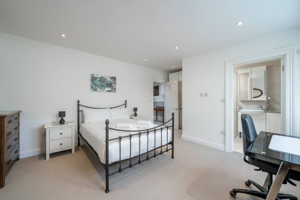 Stunning house near Notting Hill