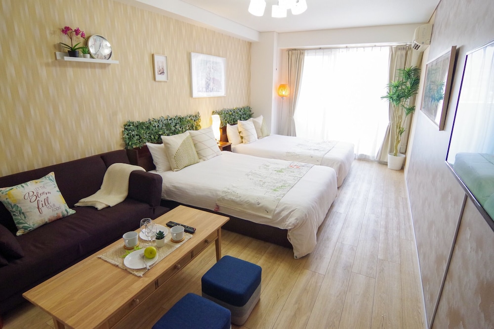 Nipponbashi Art Hotel