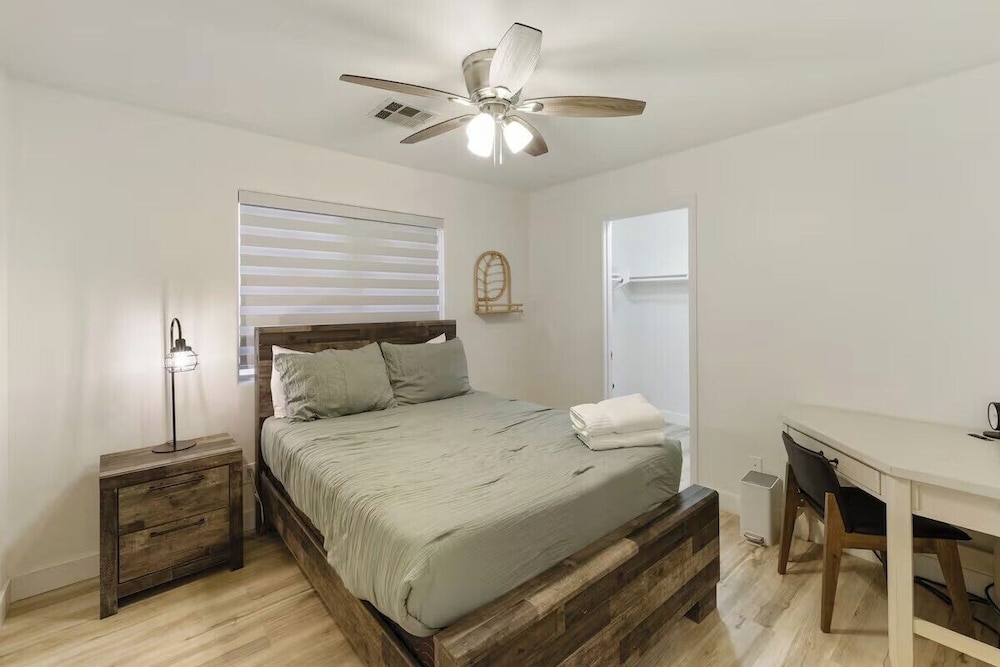 Chandler Hideaway - Relax & unwind