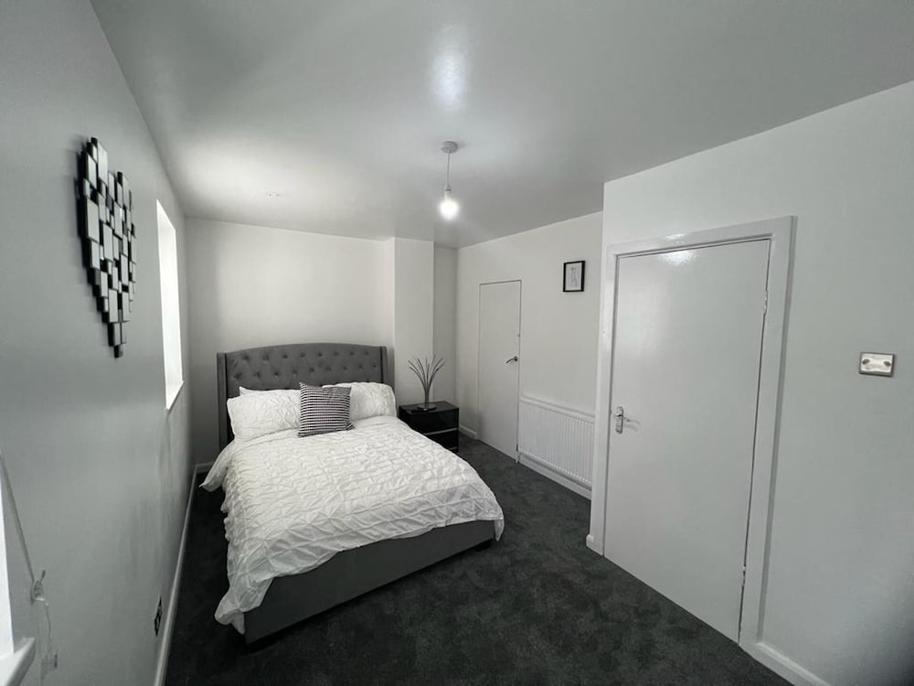 Modern Executive 2-bed Apartment in London