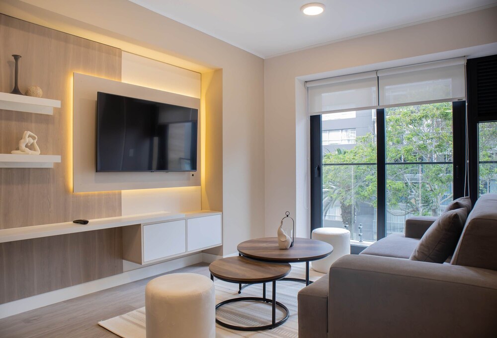 w Bright 1BR w Balcony in Miraflores