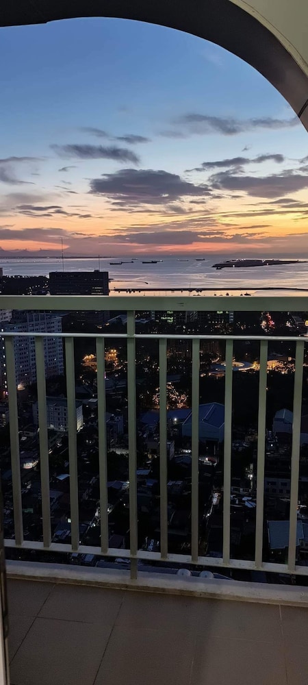 Green Residences Taft Ave. by darpm