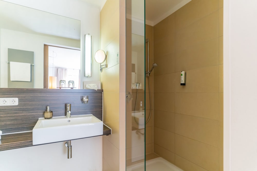 Altstadthotel Grauer Wolf - Property Image 7