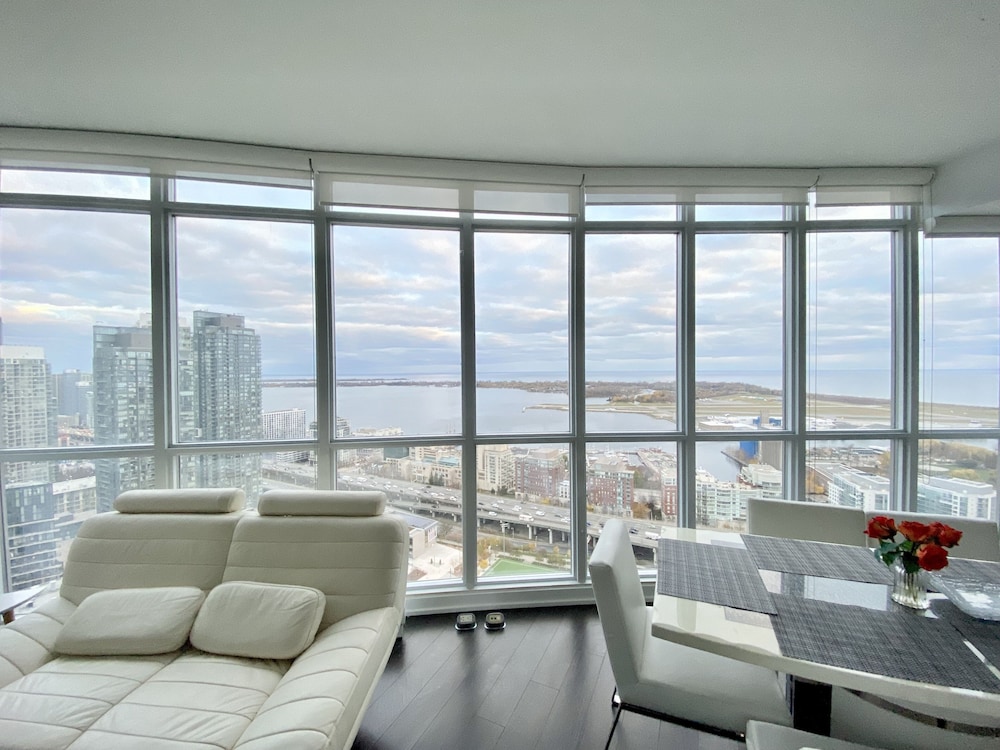 Waterfront Luxury Residences