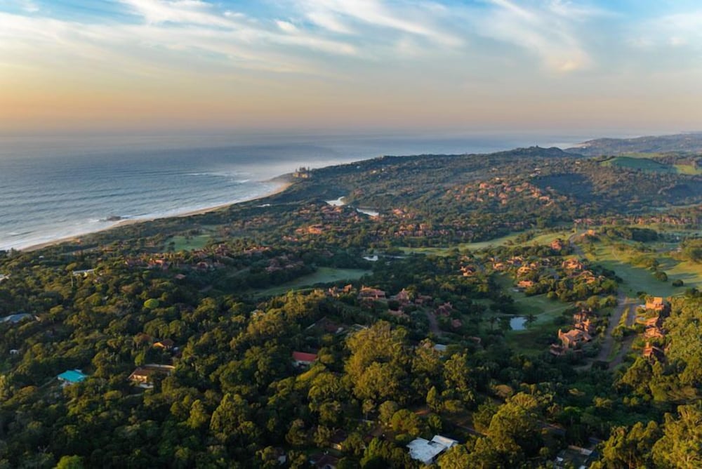 San Lameer Villa Rentals Three Bedroom Luxury 13908