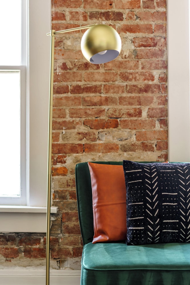 Jungle House Historic Lofts – German Village