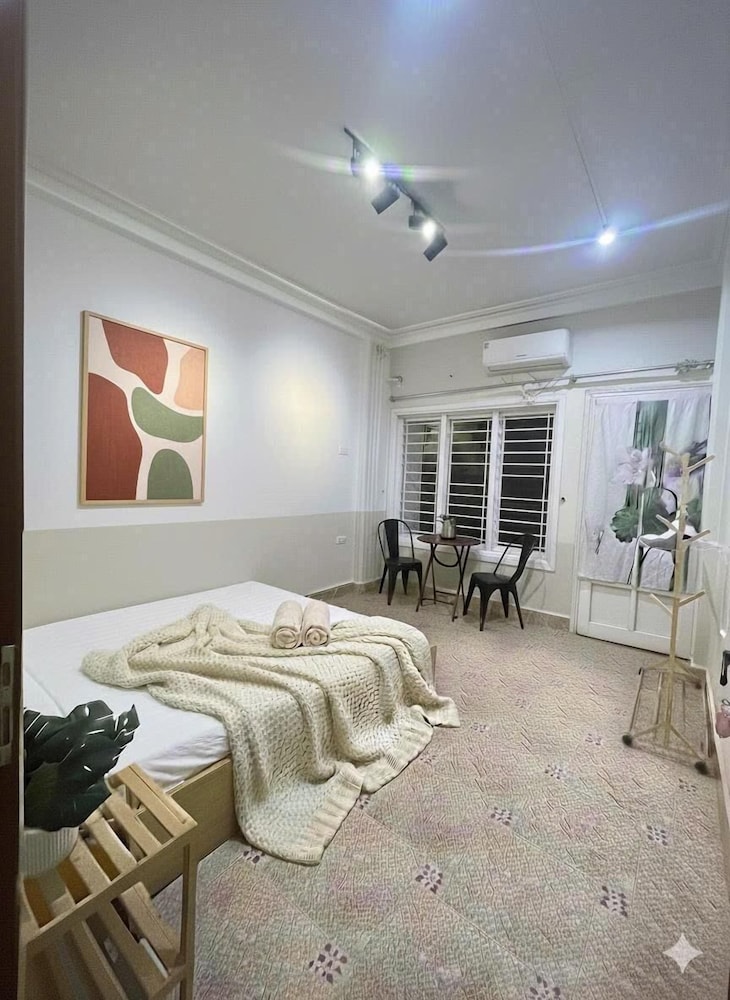 NOOK INN OLD QUARTER HANOI