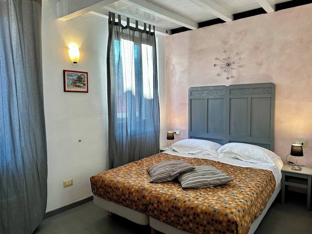 Panoramic Townhouse Casa del Borgo