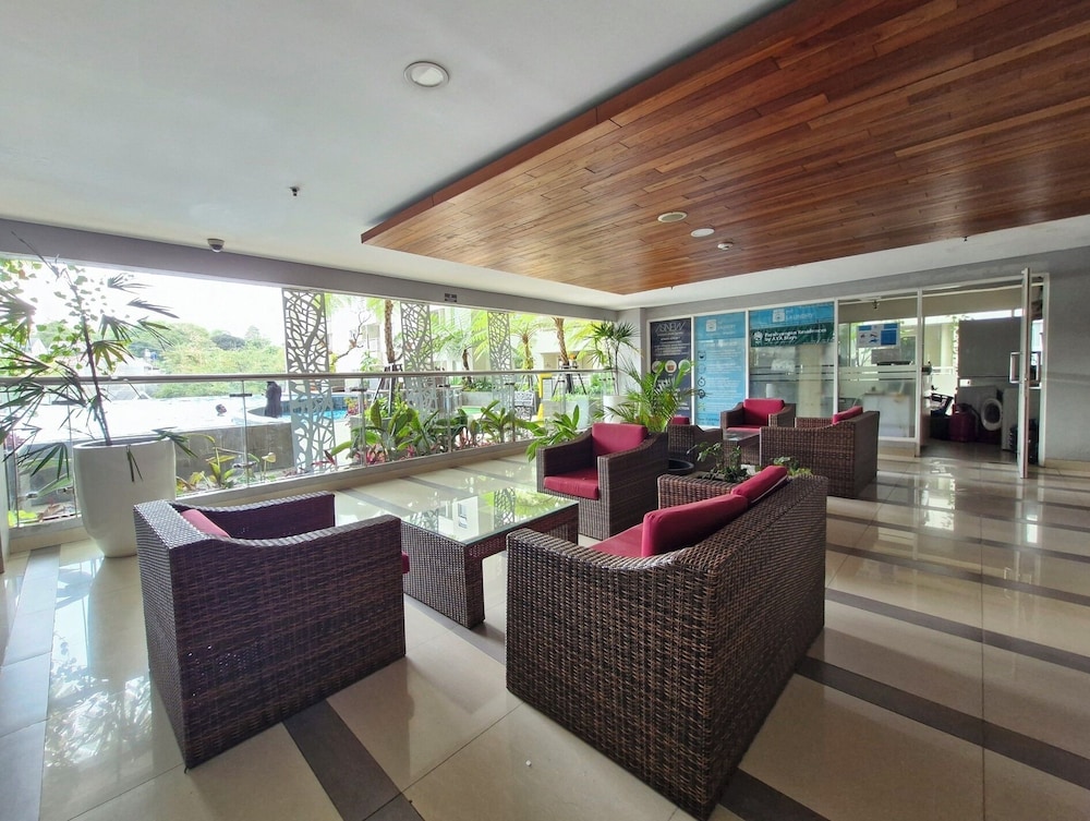 High Livin Apartment Parahyangan view 3