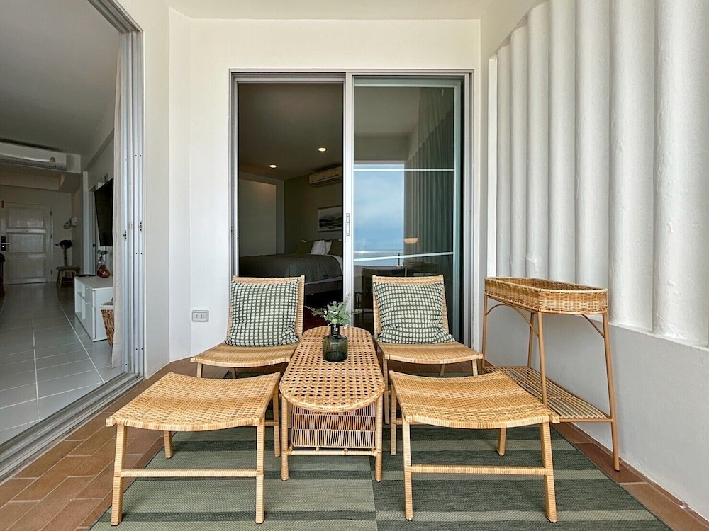 Seaview 2beds in the heart of HuaHin BP2