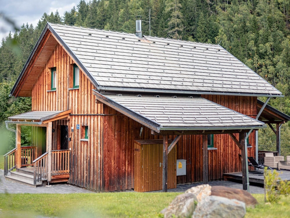 Inviting Chalet With Terrace