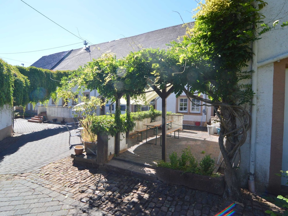 Apartment in Meisberg With In-house Catering