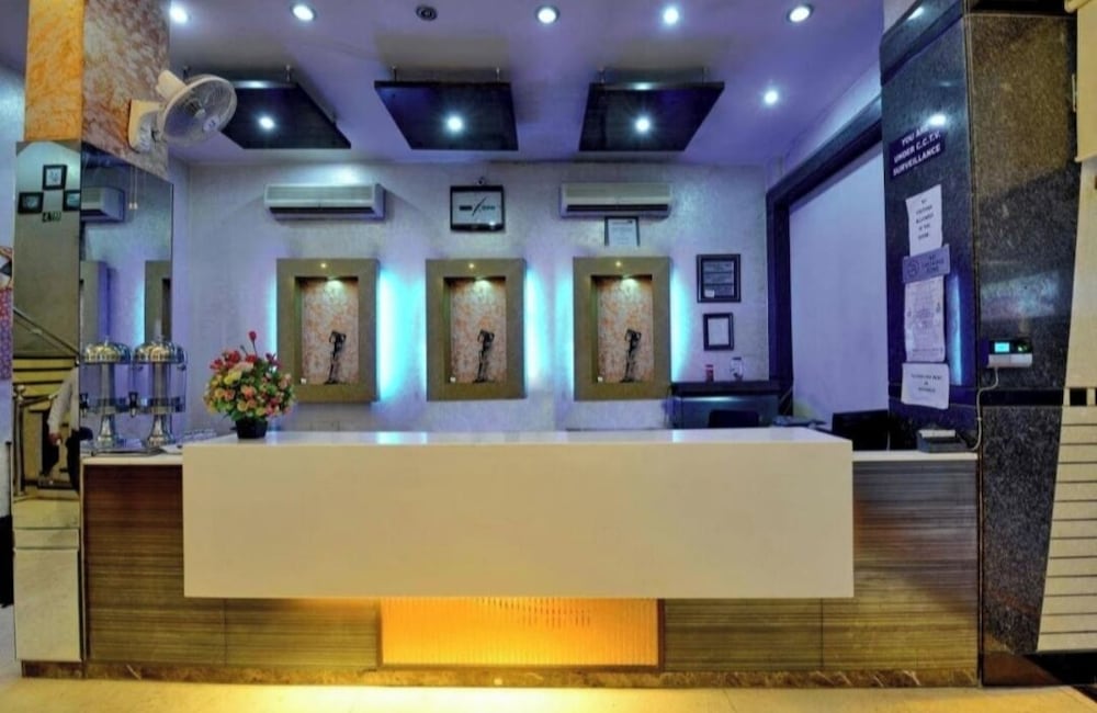 Hotel Hanuwant Palace