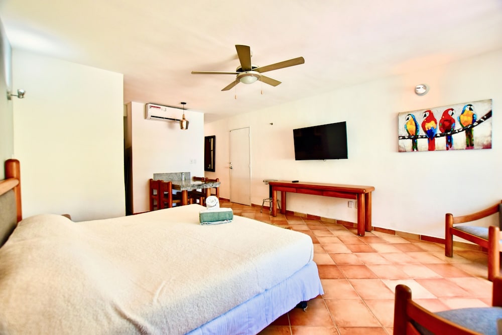 Solymar Condo by Casago