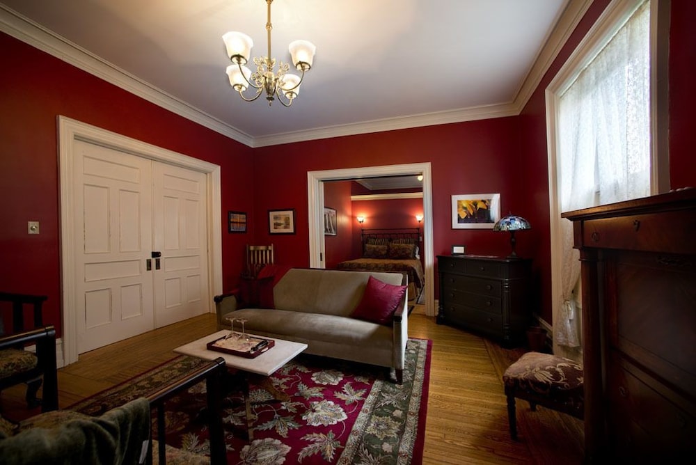 The Peter Herdic Inn, photo 37