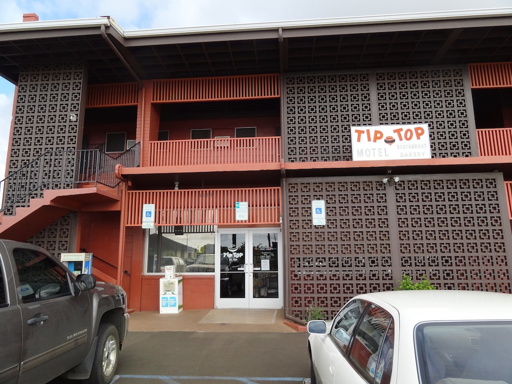 Tip Top Motel Cafe & Bakery