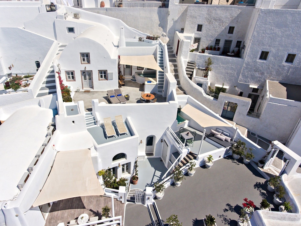 Revelis Villa & Canava