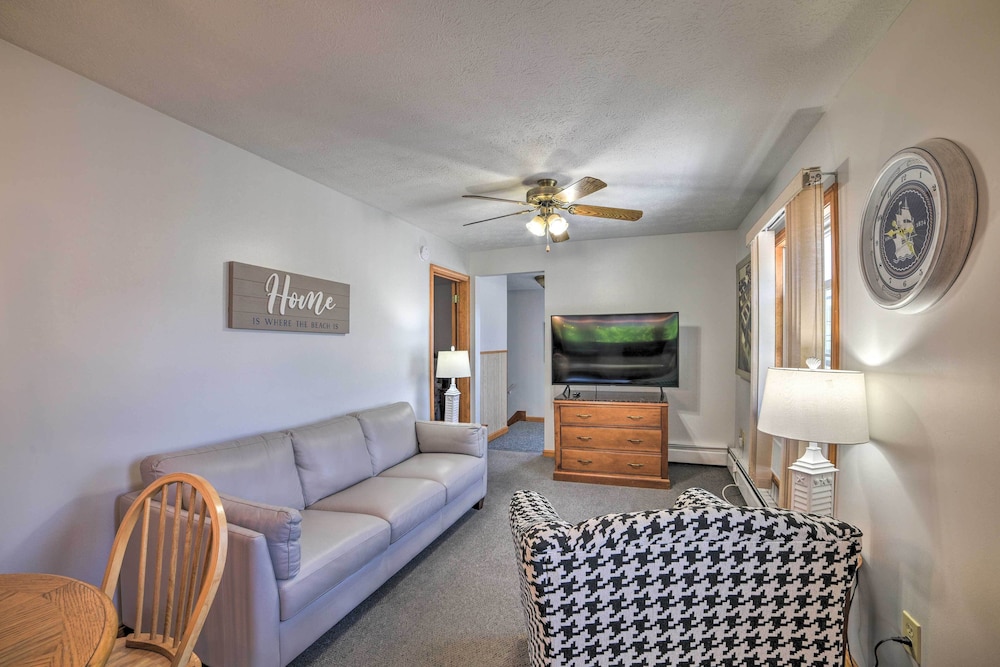 Apt in Old Orchard Beach - Walk to Bay + Pier