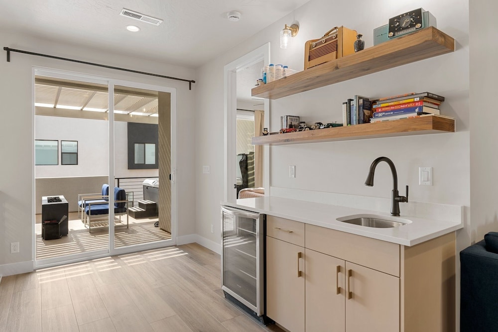 Starlight Sanctuary 4 Bedroom Townhouse