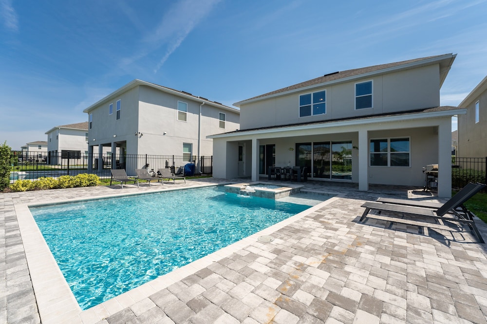 Discover Your Inner Child Encore Villa