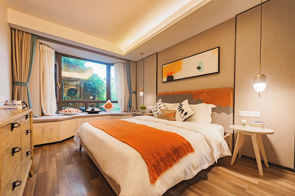 Li River Resort Villa Hotel