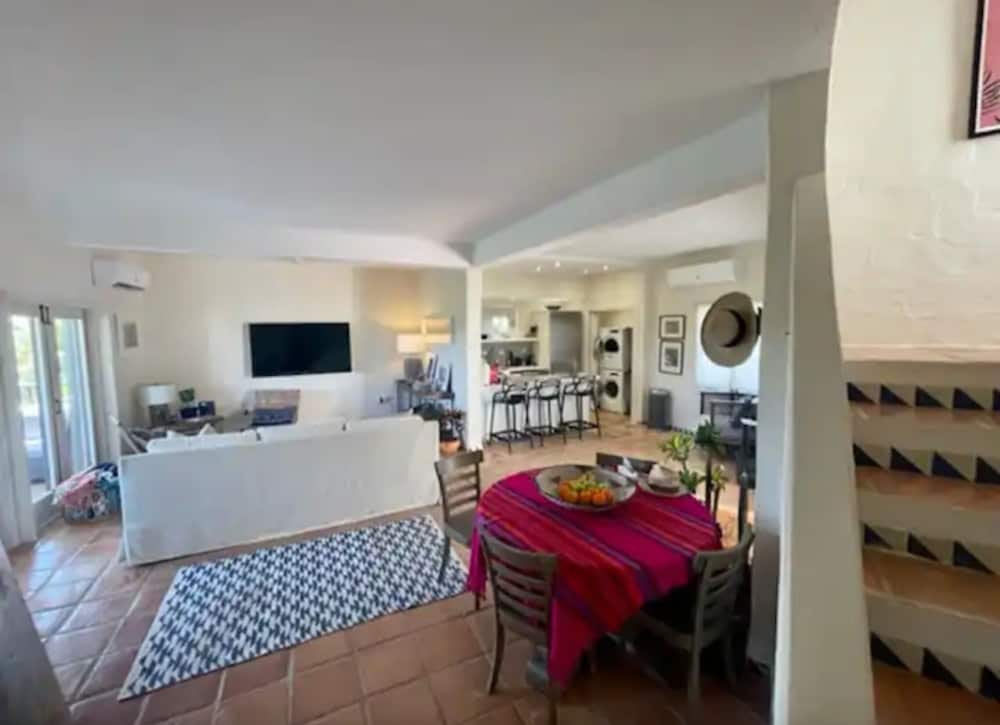 Golfside Villas - Property Image 146