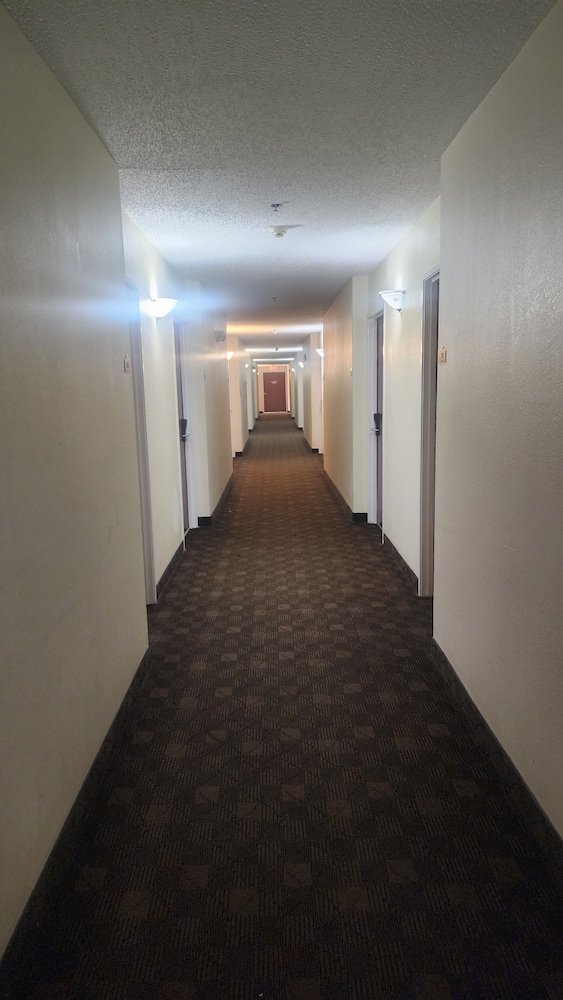 Capital O Fairway Inn - Baytown La Porte TX