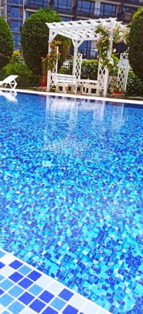 Maisonettes in Royal Bay Residence&SPA 2