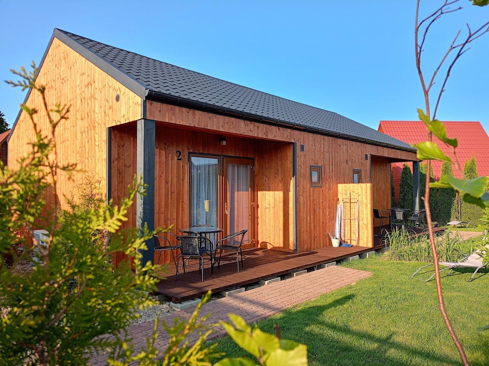 2 Bedroom Holiday Home With air Conditioning