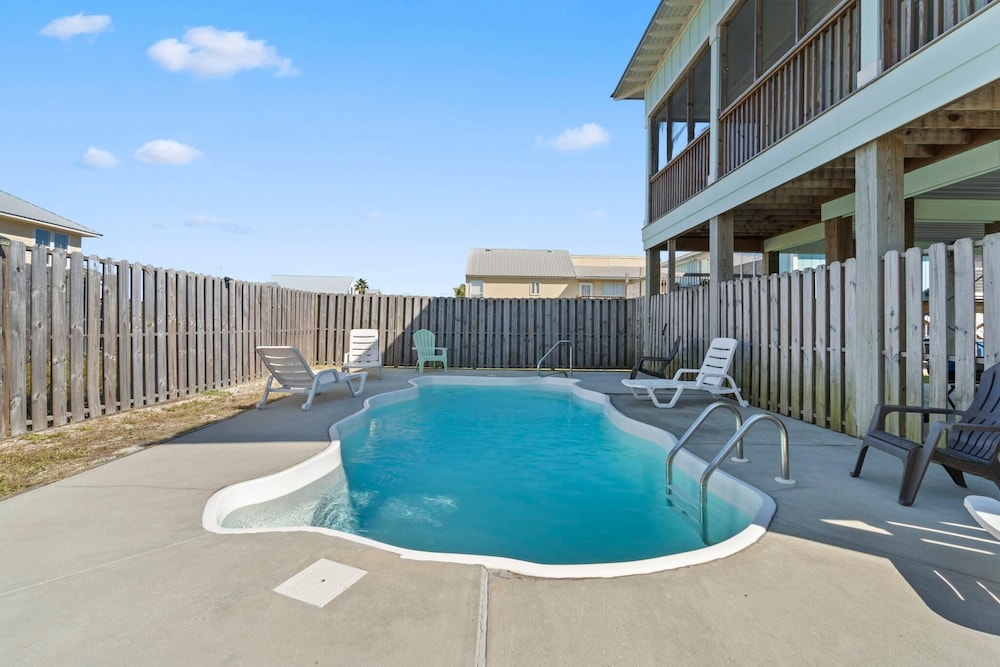 Twin Palms Beach House view 3
