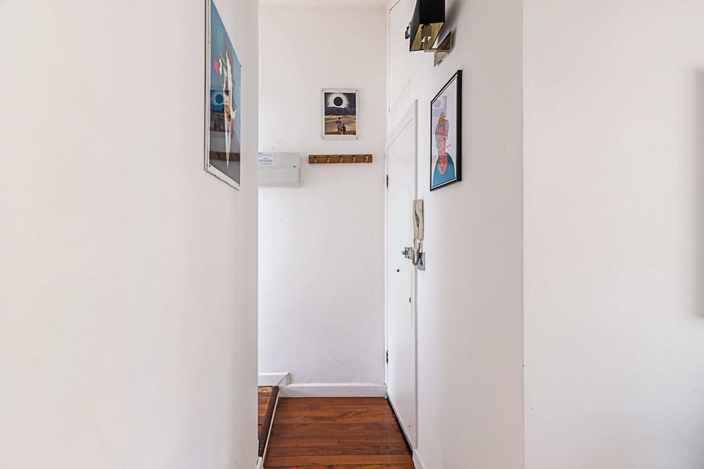 Fitzrovia Townhouse Apartment