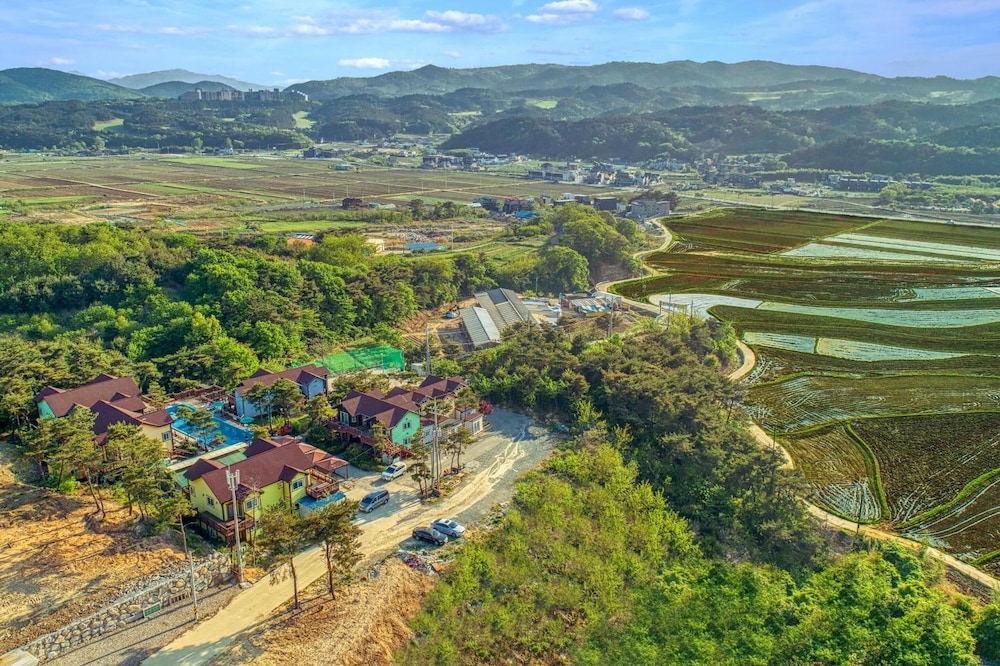 Gyeongju Pension ING