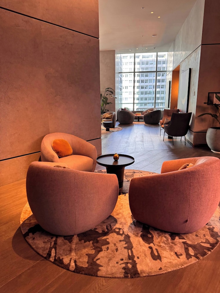 Luxury 2-bedroom Apartment in the Heart of Melbourne