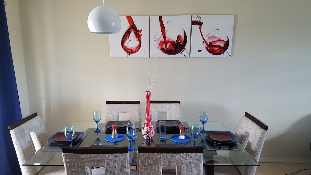 Caribe Estate Guest Apartment I
