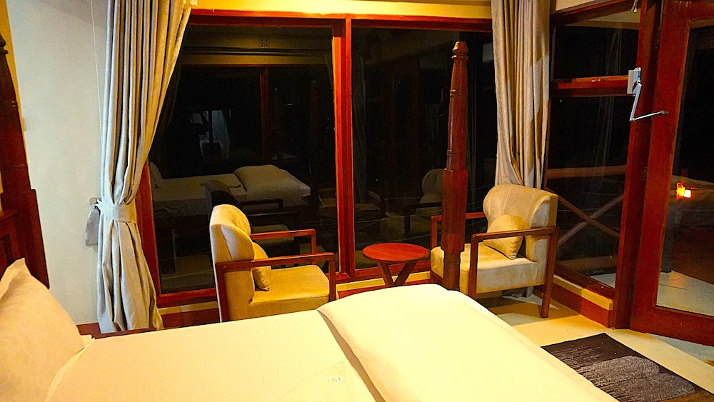 Furaha Luxury Lodge