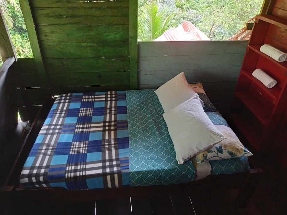 Lodge El Amargal Reserva Natural, Ecoturismo & Surf