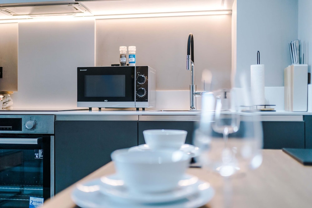 Stylish City Centre Apartment