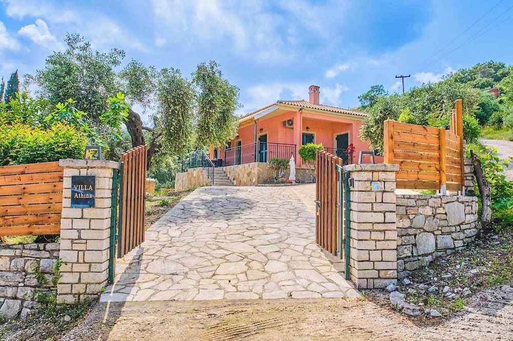 Villa Athina Kerasia