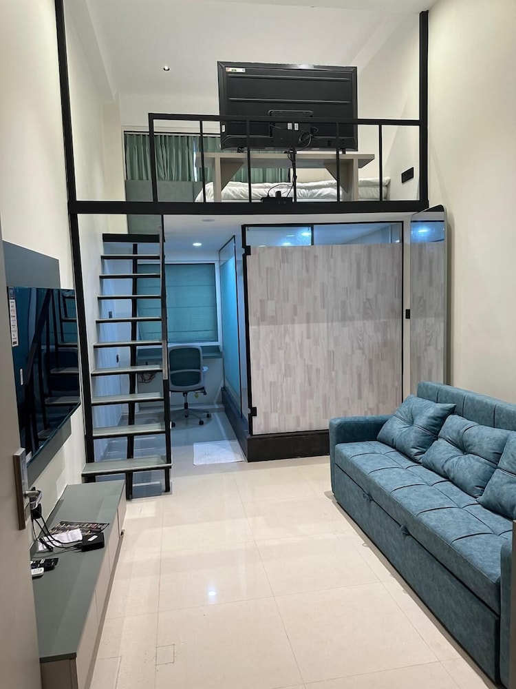 Nano Pod Hotel