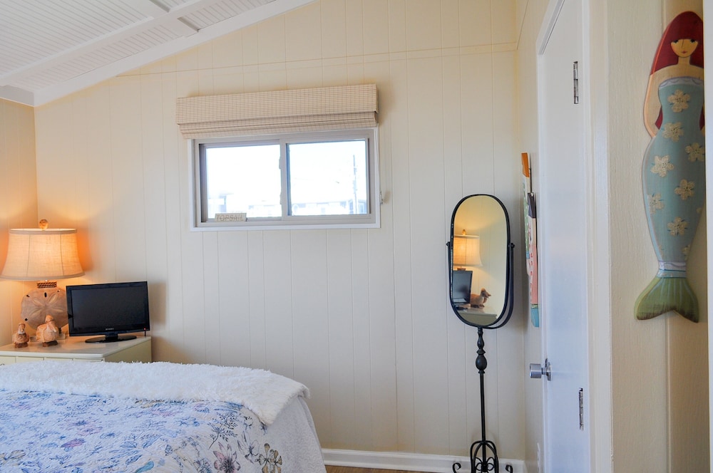 Sunray Cottage by Topsail Realty