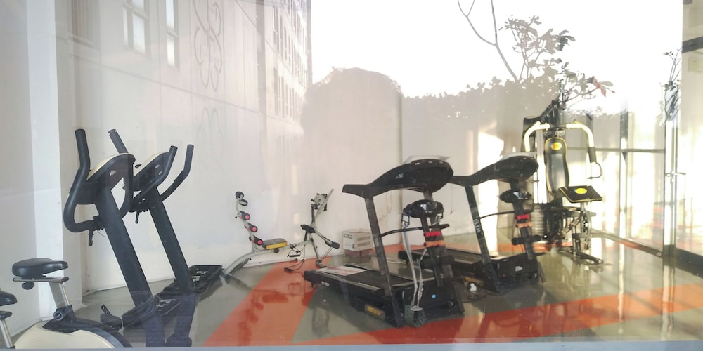 Homey And Compact 1Br At Tamansari Prospero Sidoarjo Apartment