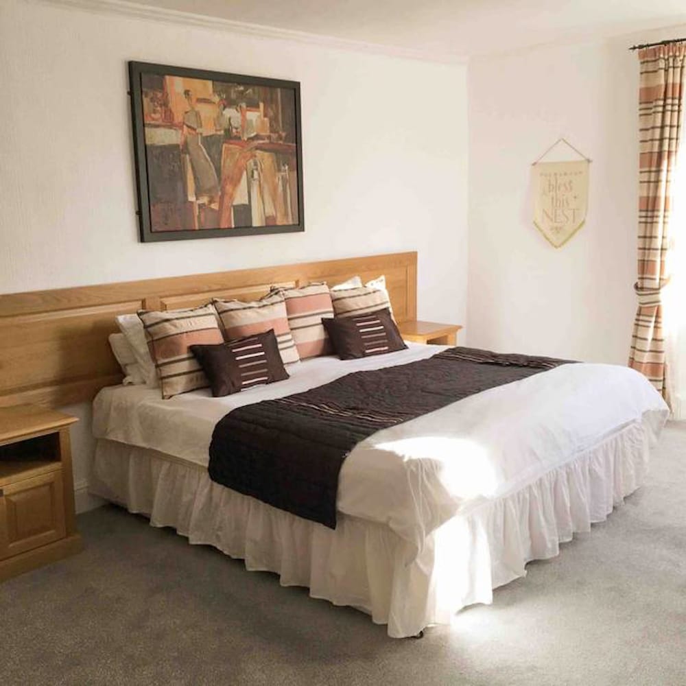 Vollie House view 3