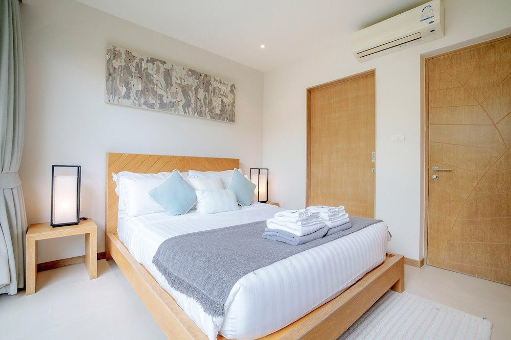 Trichada Stylish Private Pool Villa 3, Bang Tao