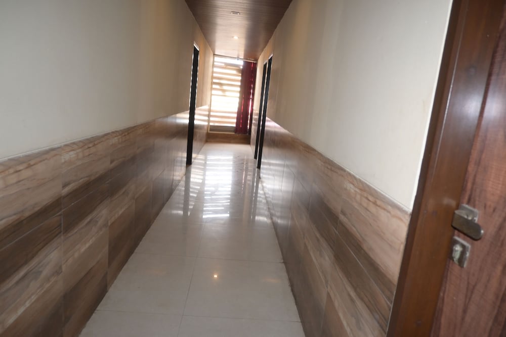 Hotel Royal Residency